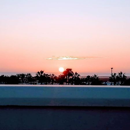 A Casa Di Ilaria Hostel Corralejo Buitenkant foto